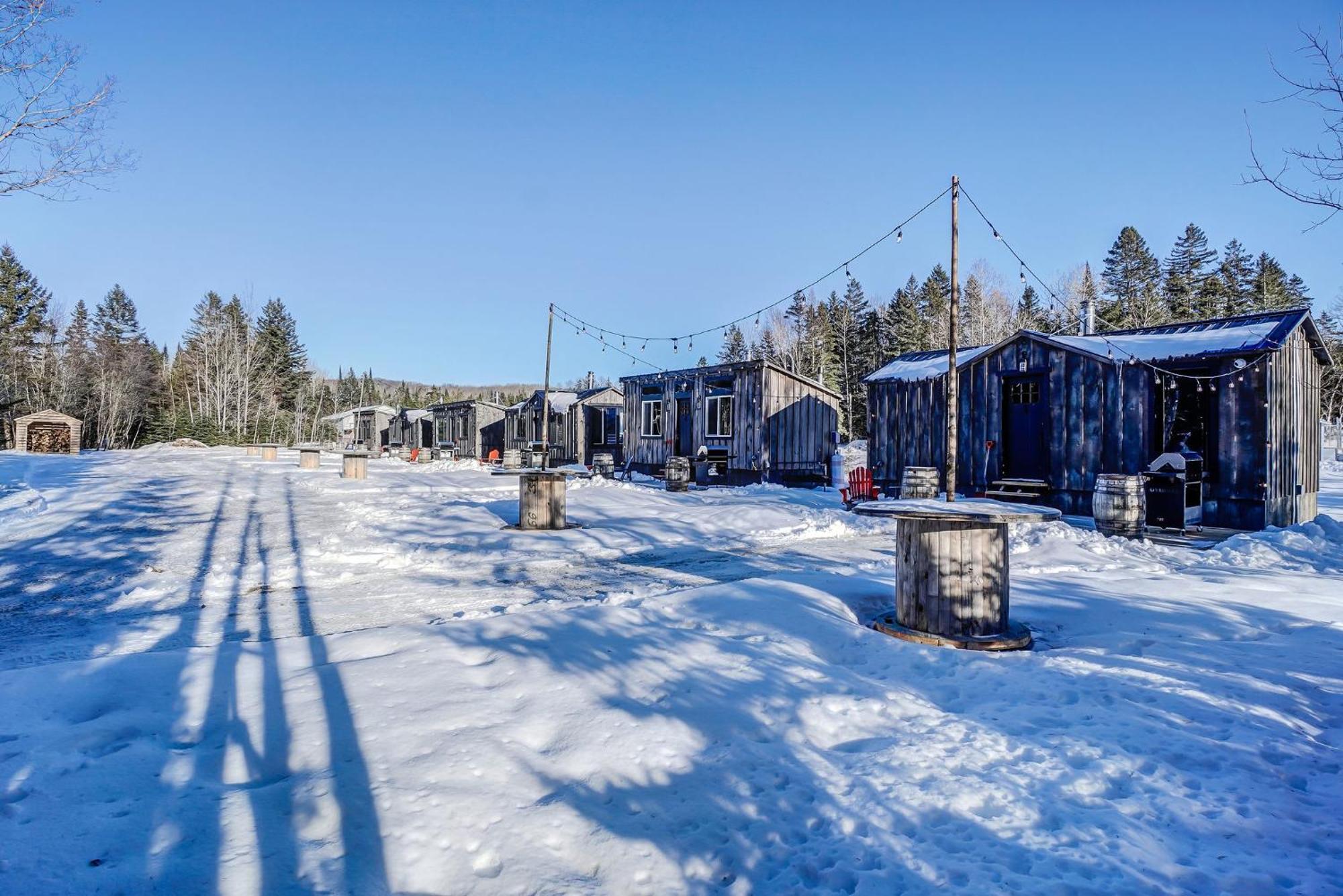 Your Cozy Cabin Retreat Saint-Remi-d'Amherst 外观 照片