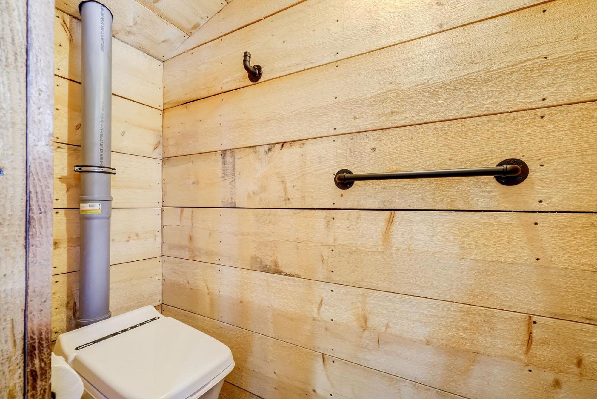 Your Cozy Cabin Retreat Saint-Remi-d'Amherst 外观 照片