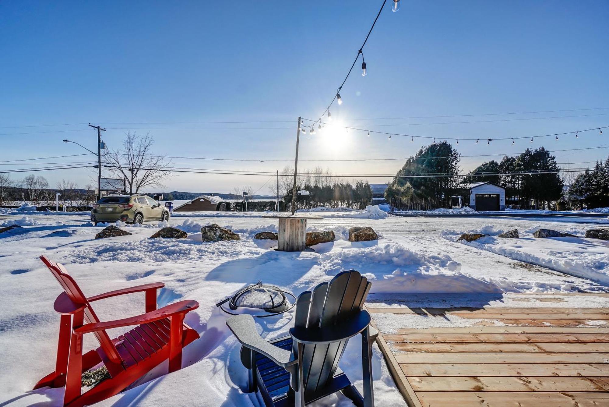 Your Cozy Cabin Retreat Saint-Remi-d'Amherst 外观 照片